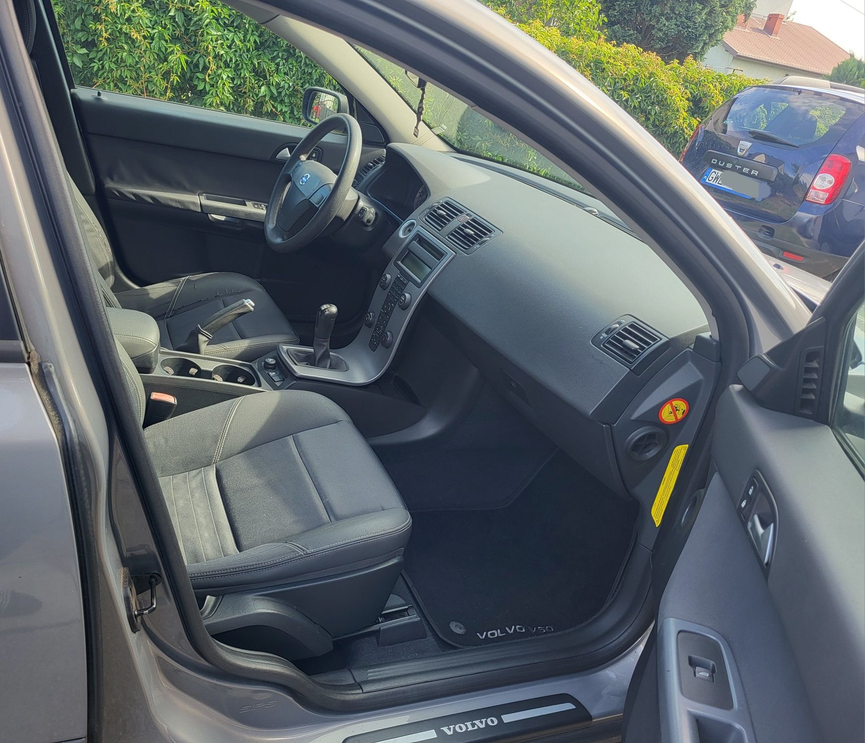 Volvo v50. 1.8 benz. Klima. Doinwestowane.