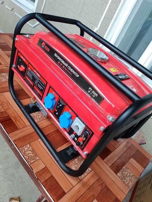 Продаётся бензиновый генератор, новый!