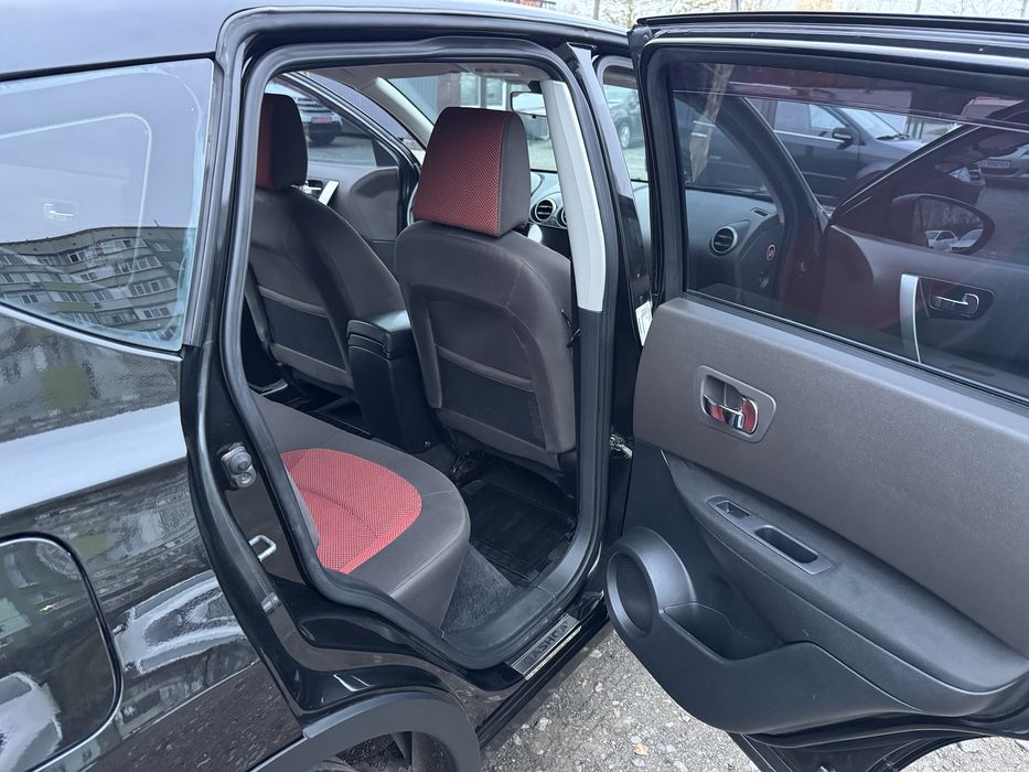 Продам офіційний Nissan Qashqai