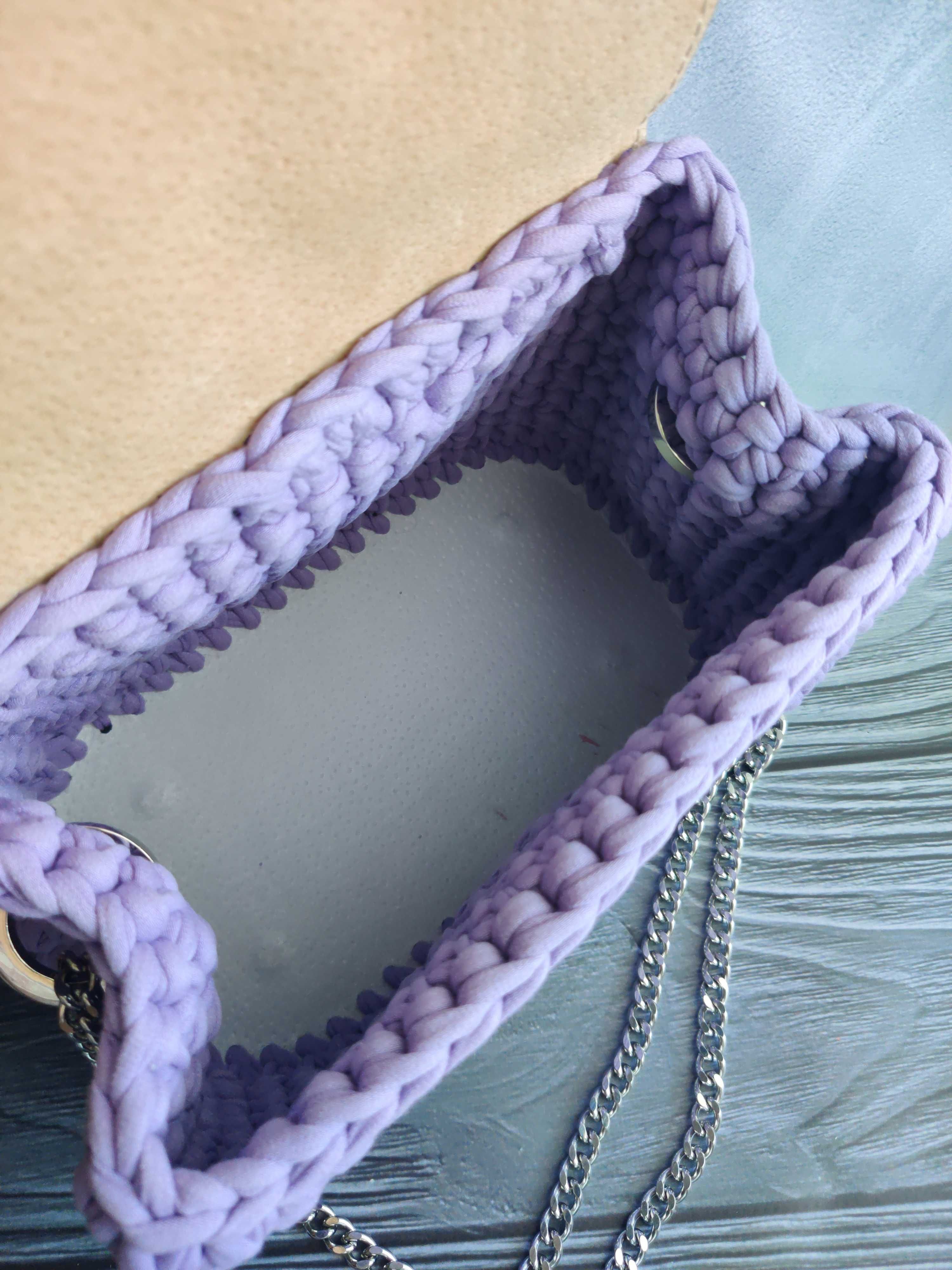 Сумка ручної роботи з пряжі та натуральної шкіри Violet cozy