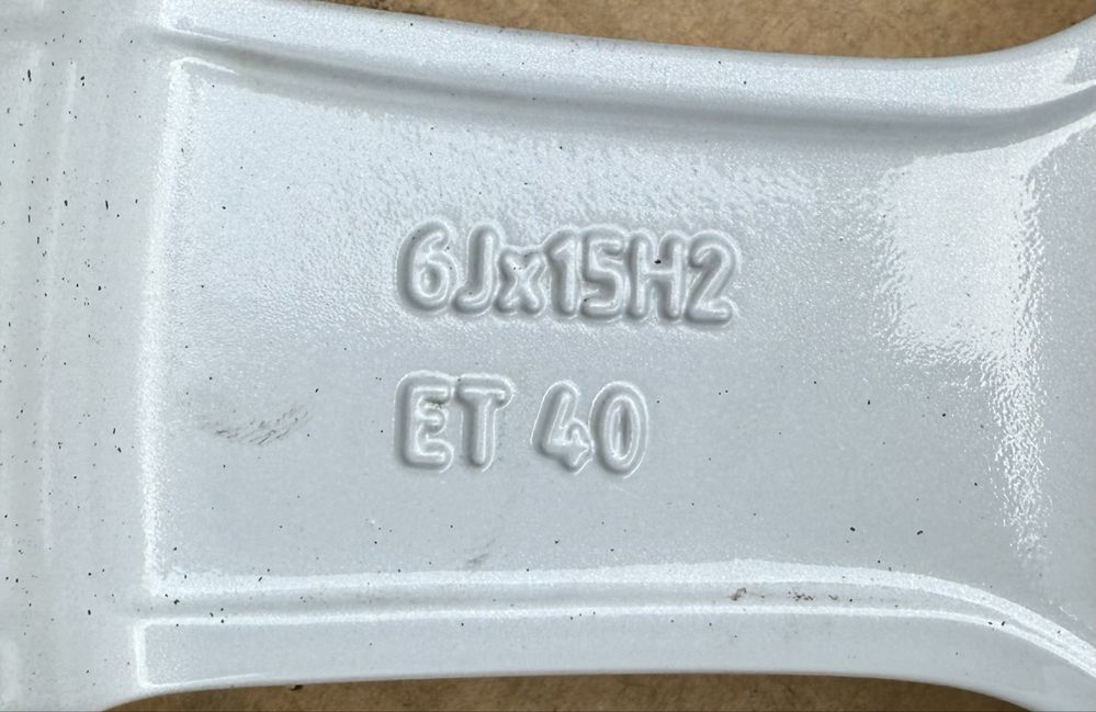 Oryginalne Felgi Volkswagen 15” 5x100 Polo T-cross Bora Golf Skoda