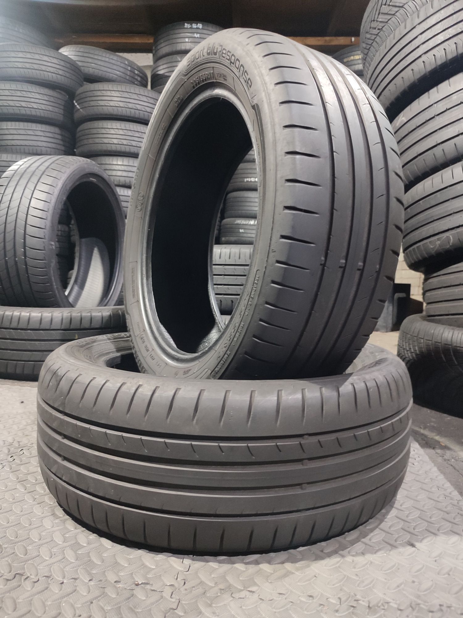 205/55/17 Dunlop Sport bluResponse