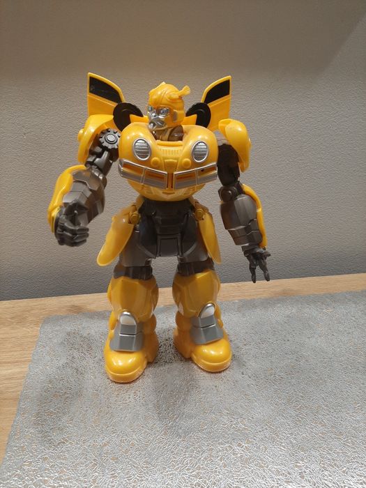 Robot Bumblebee hasbro DJ tańczy gra nagrywa