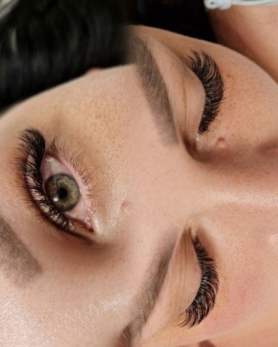 Нарощування вій (моделі)