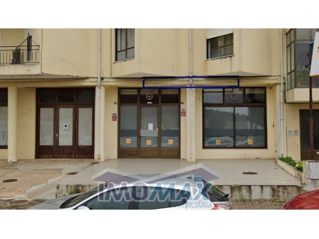Estabelecimento Comercial - Macedo de Cavaleiros, Bragança