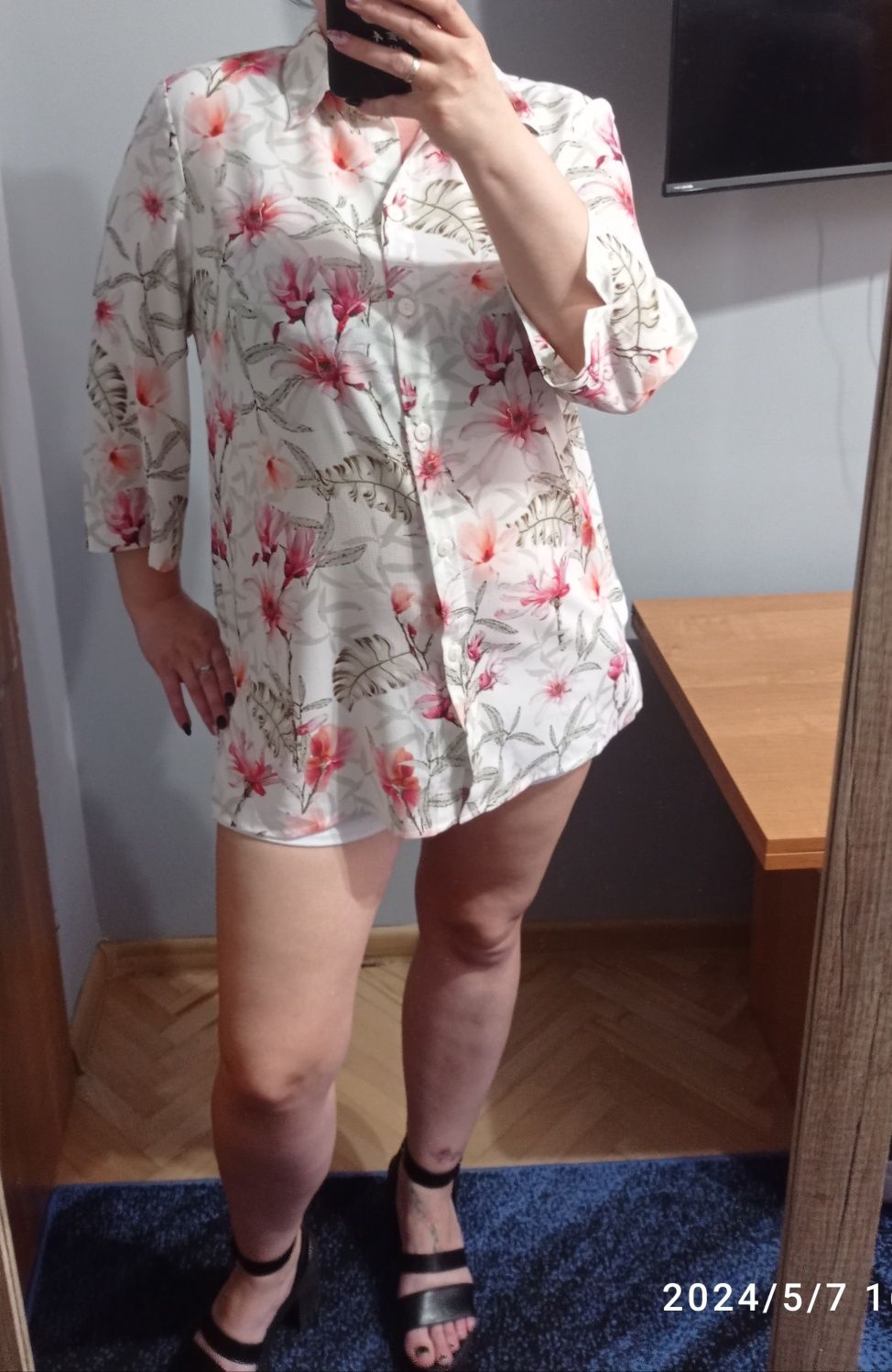 Koszula 46 xxxl 18 rękaw 3/4 kwiaty delikatne mgiełka elegancka codzie