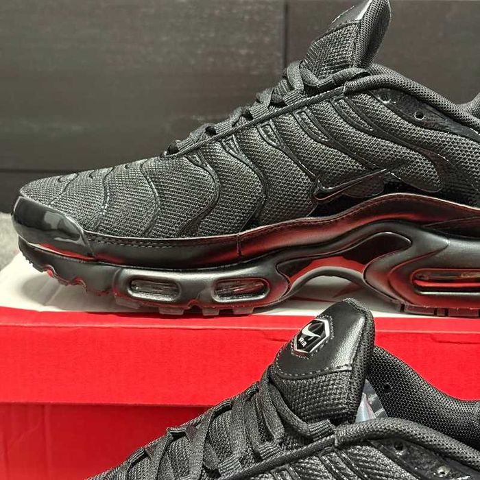 Buty Trampk Nike Air Max TN Plus Black R.41