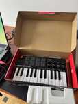 Akai MPK Mini klawiatura midi