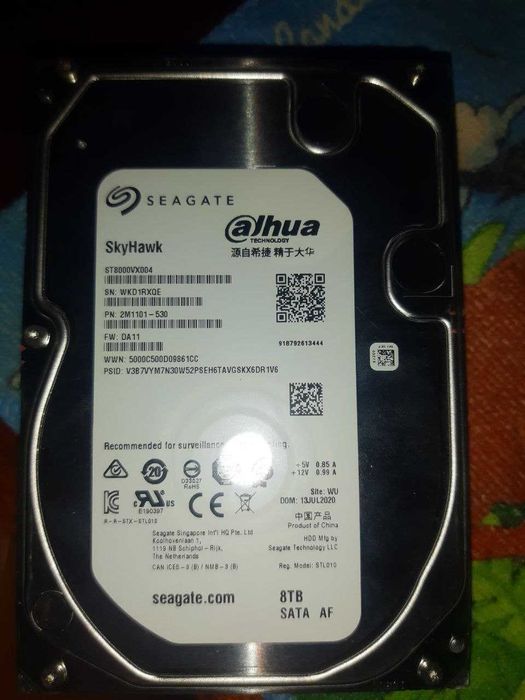 Срочно! HDD 8 ТБ, 7200 об/мин, 3.5" — Фактически новый,