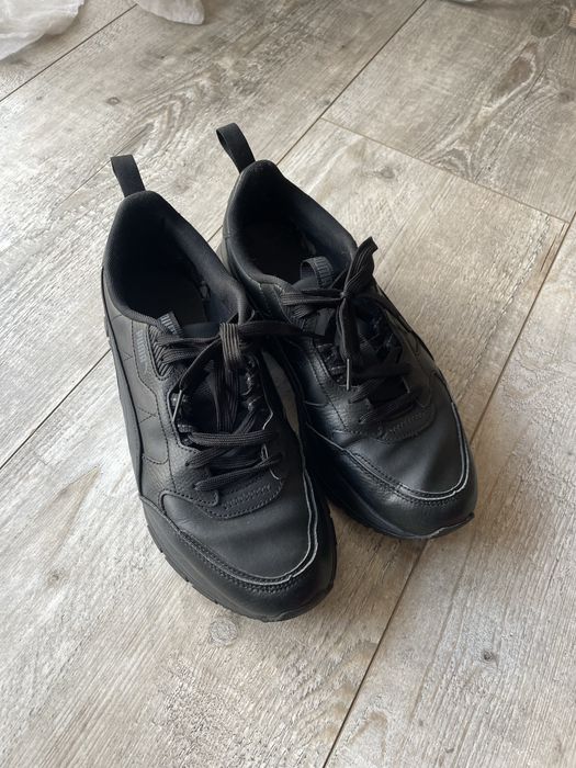 Buty Puma. Sneakersy