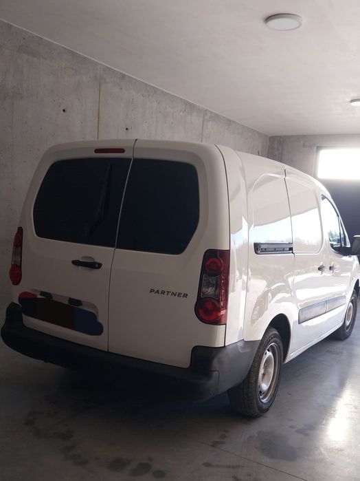 Peugeot Partner 1.6 HDI 100cv  caixa de 6 velocidades