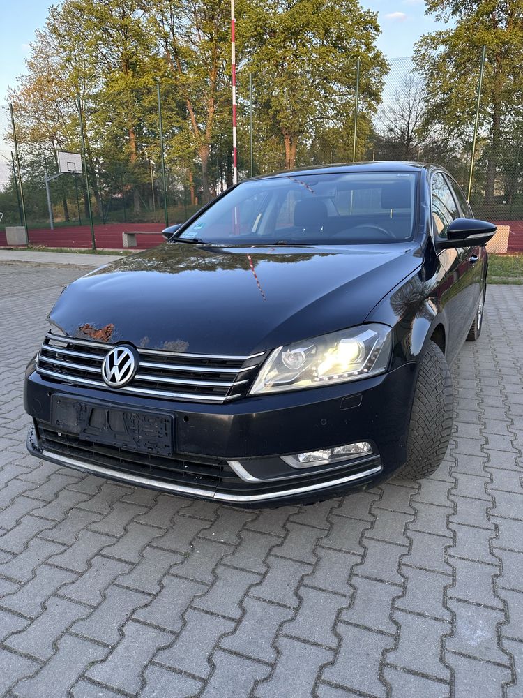 Volkswagen Passat B7 2.0 TDI 2011r PDC