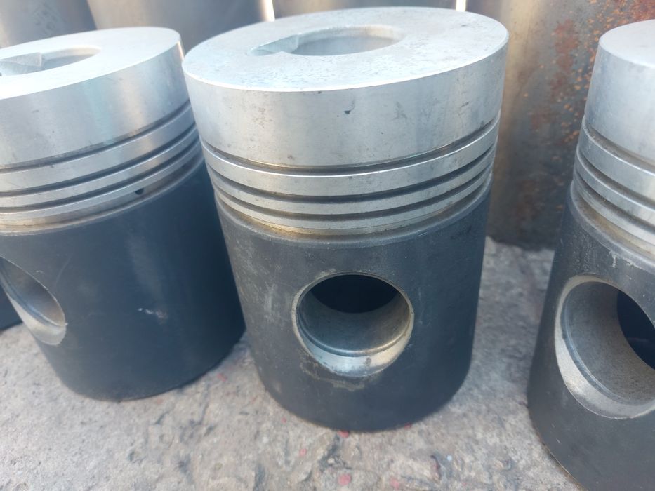 Продам  гильзу на автобус Икарус.