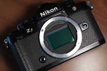 Nikon Zf z uchwytem Smallrig - jak nowy