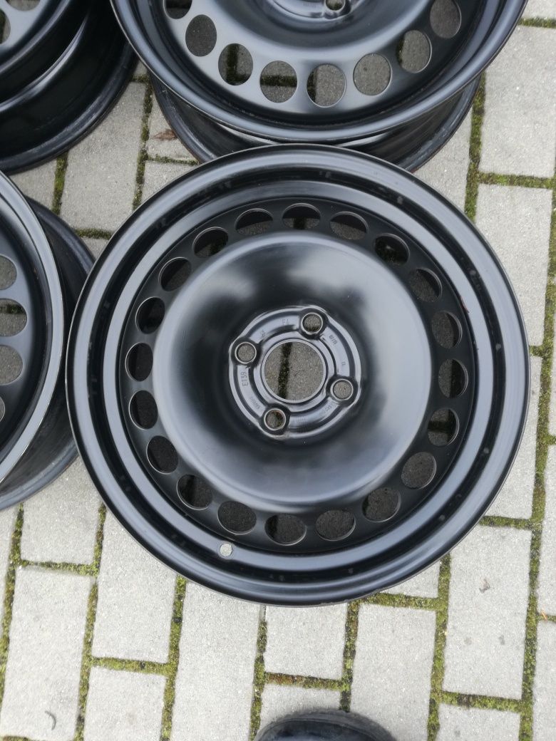 Stalowe felgi 15"Opel 4x100