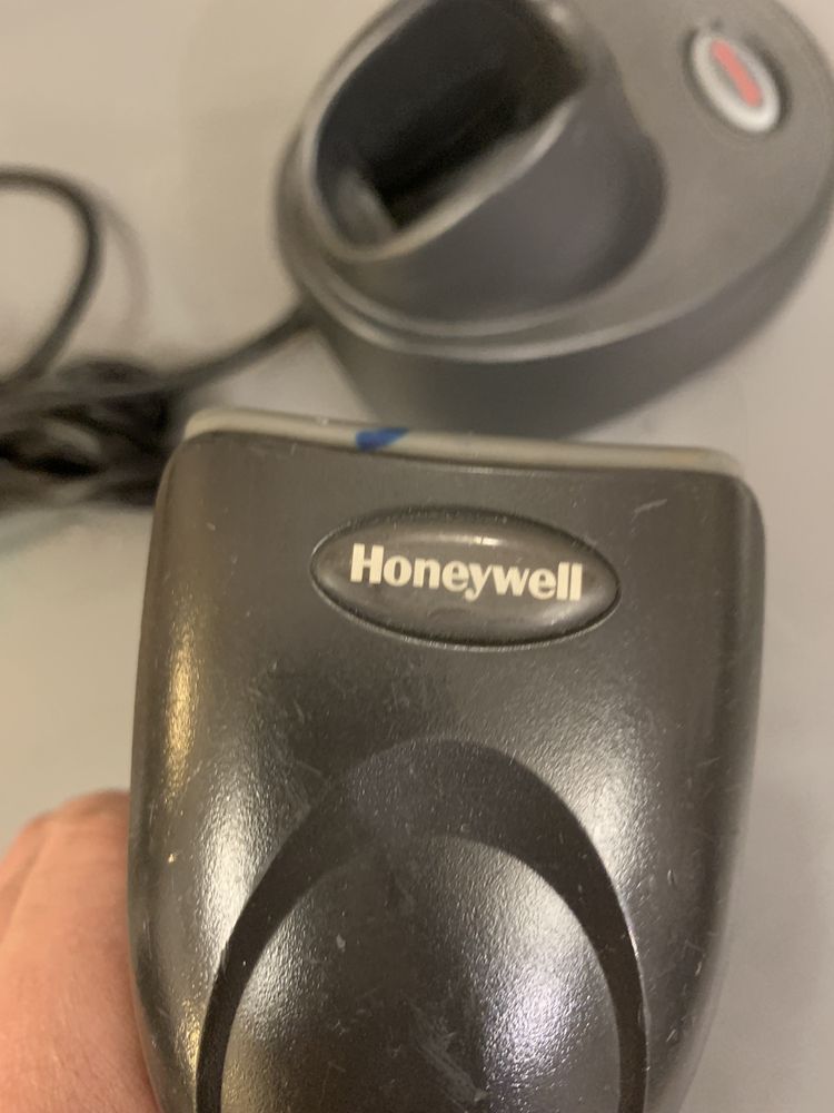 skaner honeywell ccb01-01bt