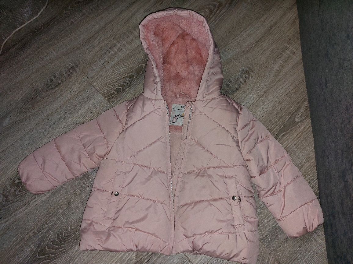 Курточка для дівчинки 2-3 роки зефірного кольору