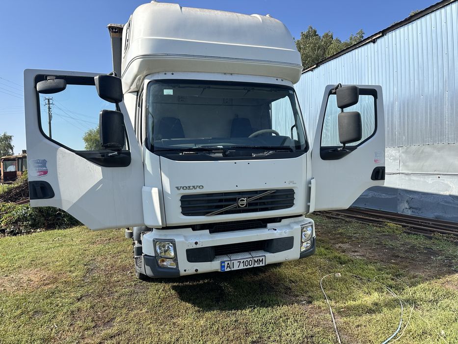 Volvo Fl240 тентований
