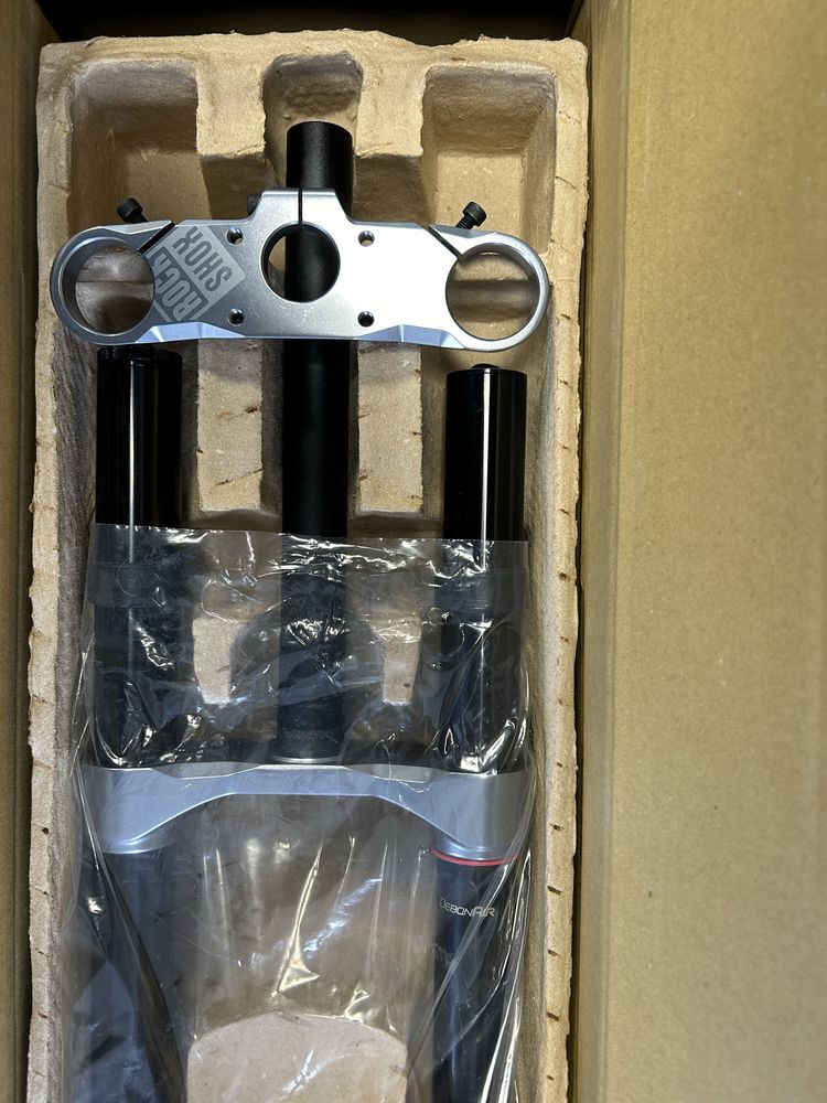 Amortyzator RockShox BoXXer Ultimate 27,5" 200mm skoku