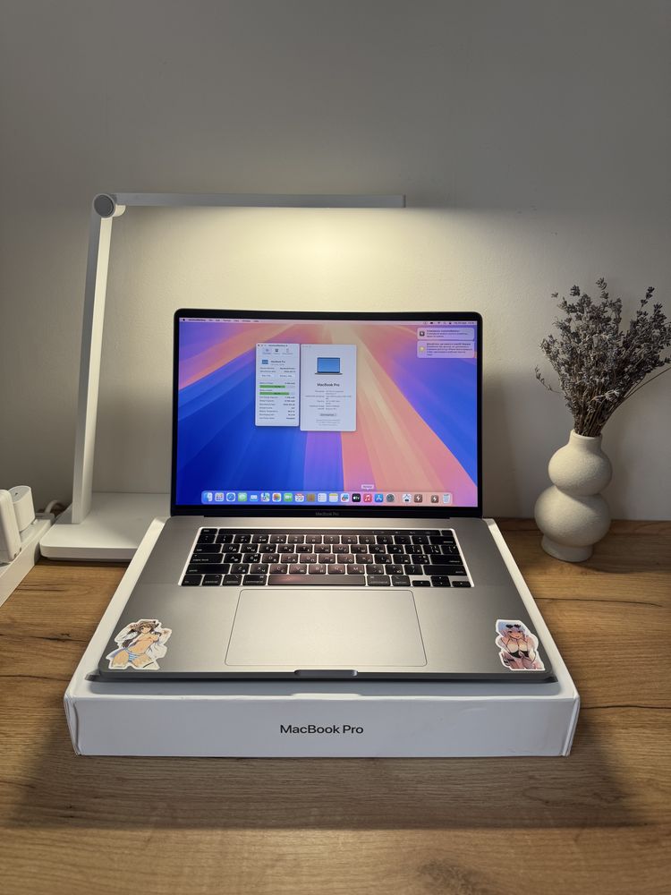 MacBook Pro 16 2019 6-Core i7 16GB 512GB Radeon 5300 4Gb 83%