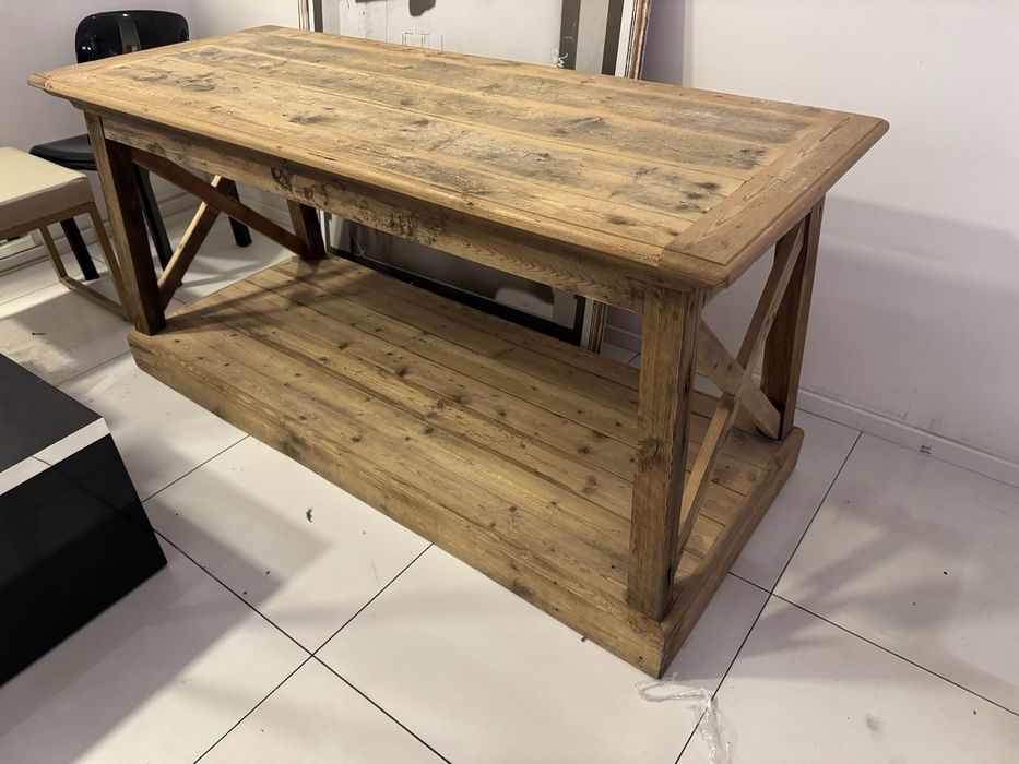 Stół dębowy postarzany