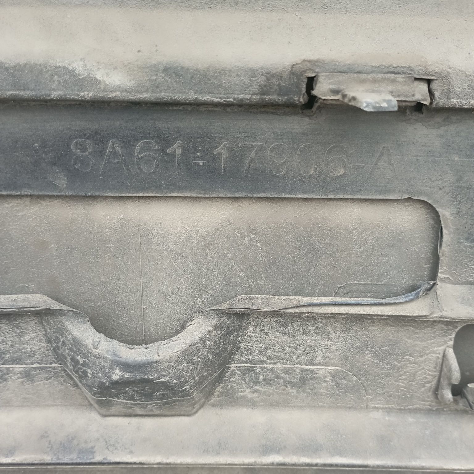Бампер зад задний ford fiesta mk7 8a6117906a