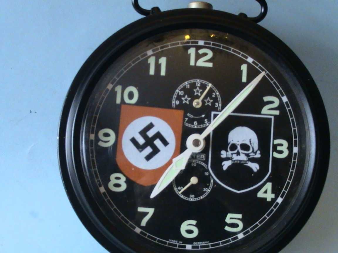 Duży budzik wojskowy Waffen SS - Rzadkość - sprawny
