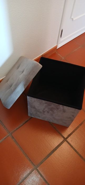 Cubo/ Caixa de arrumação/ Banco