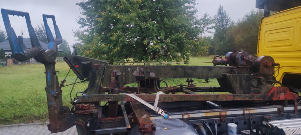 Holownik zabudowa holownika