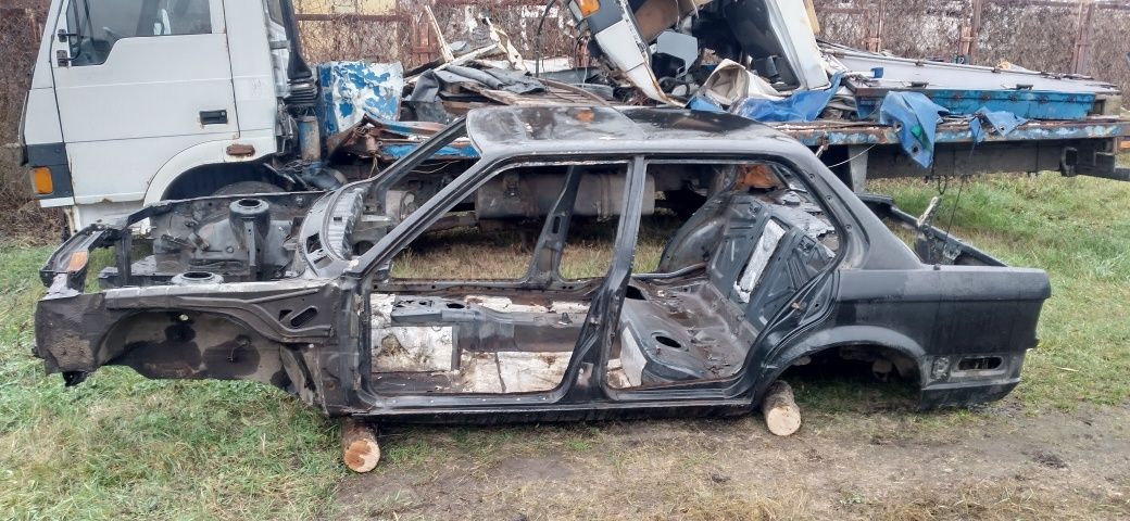Кузов БМВ е30 325іх