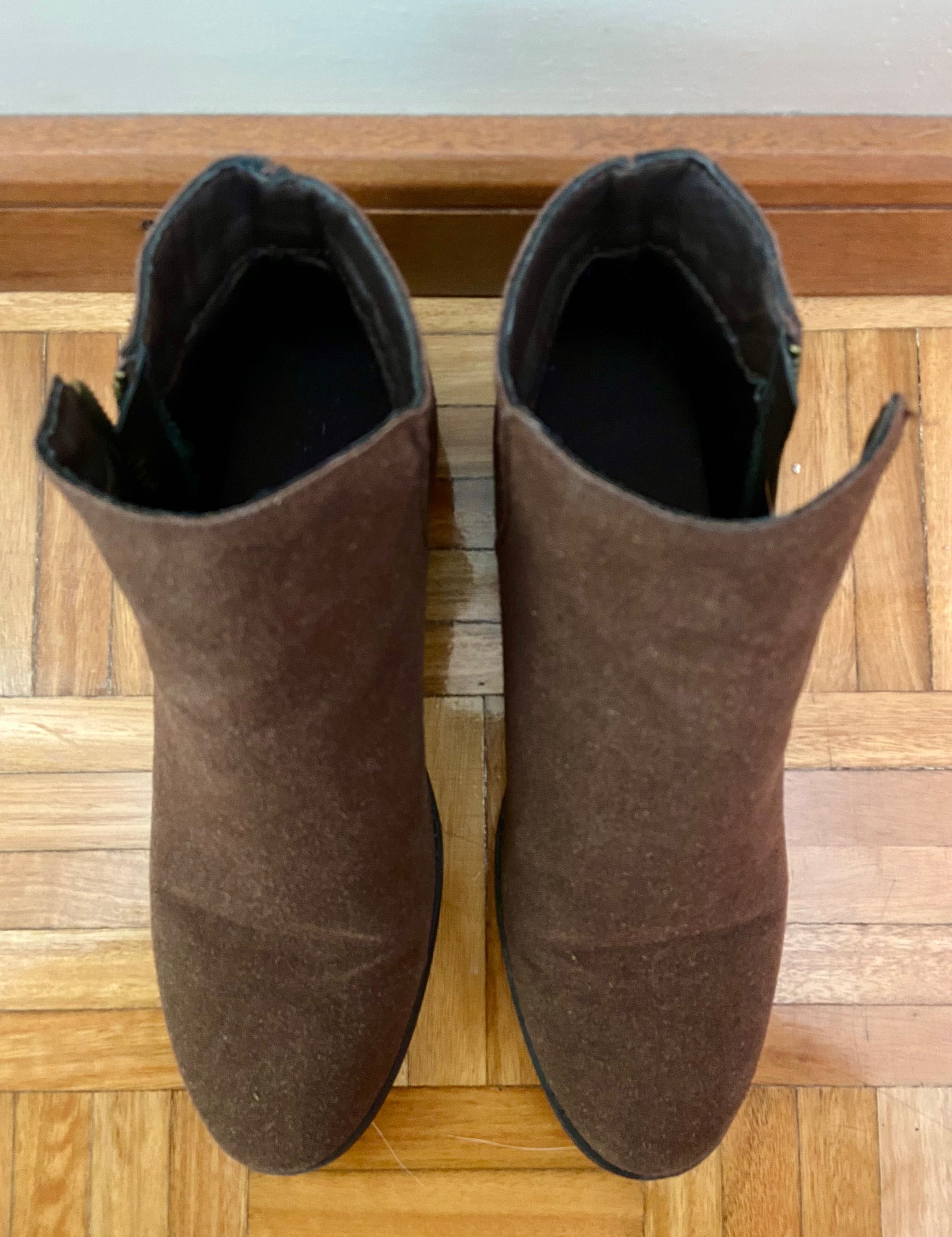 Botins castanhos