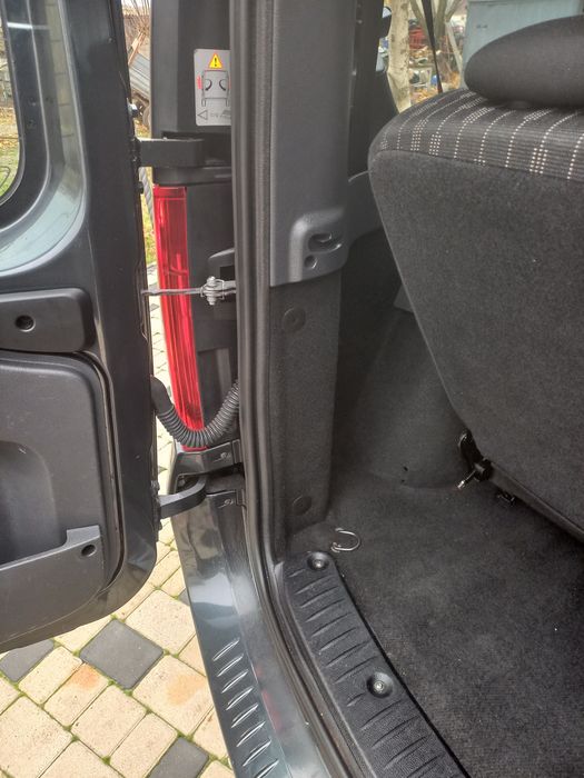 Продам дача логан 2010р, диз.1.5