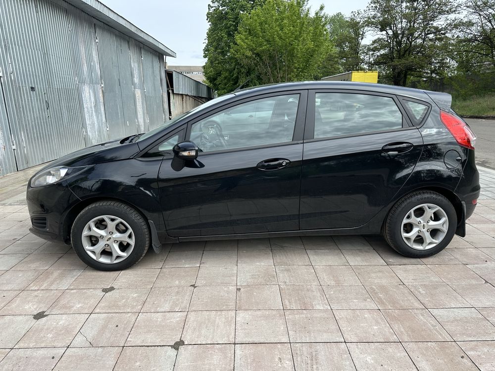 Ford Fiesta 1.5 TDCI Mk6 2013 год рестайлинг механическая кпп, ОФИЦИАЛ