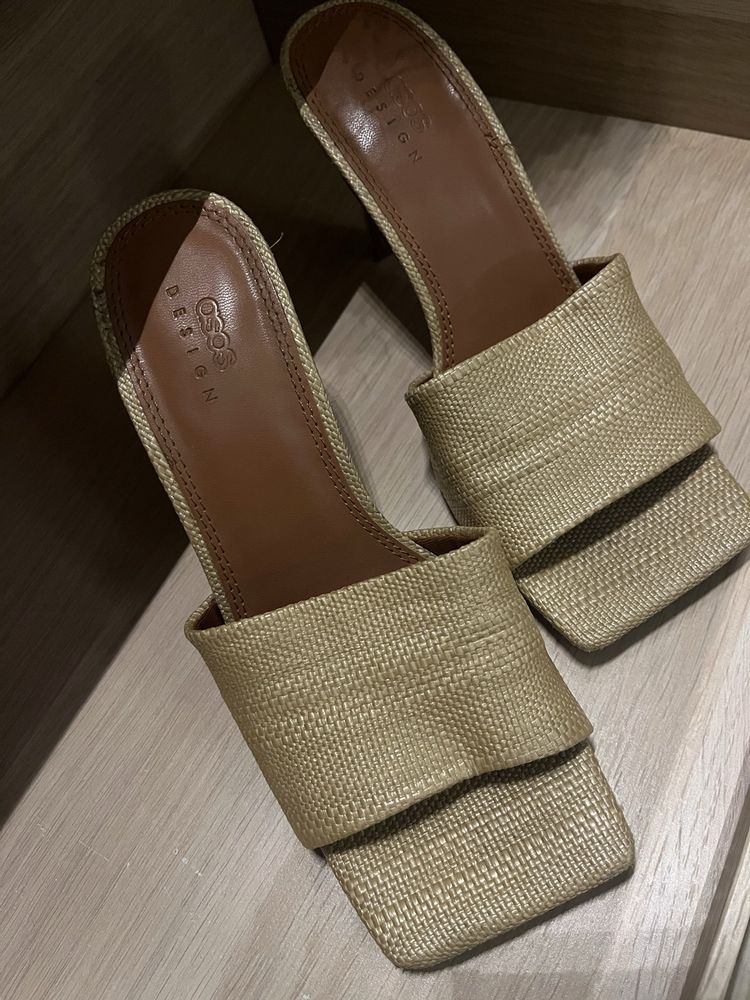 Asos plecione klapki wakacyjne letnie  na szpilce