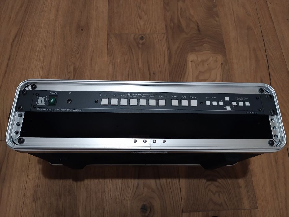 Przełącznik video ze skalerem Kramer VP-436 2x HDMI SDI VGA