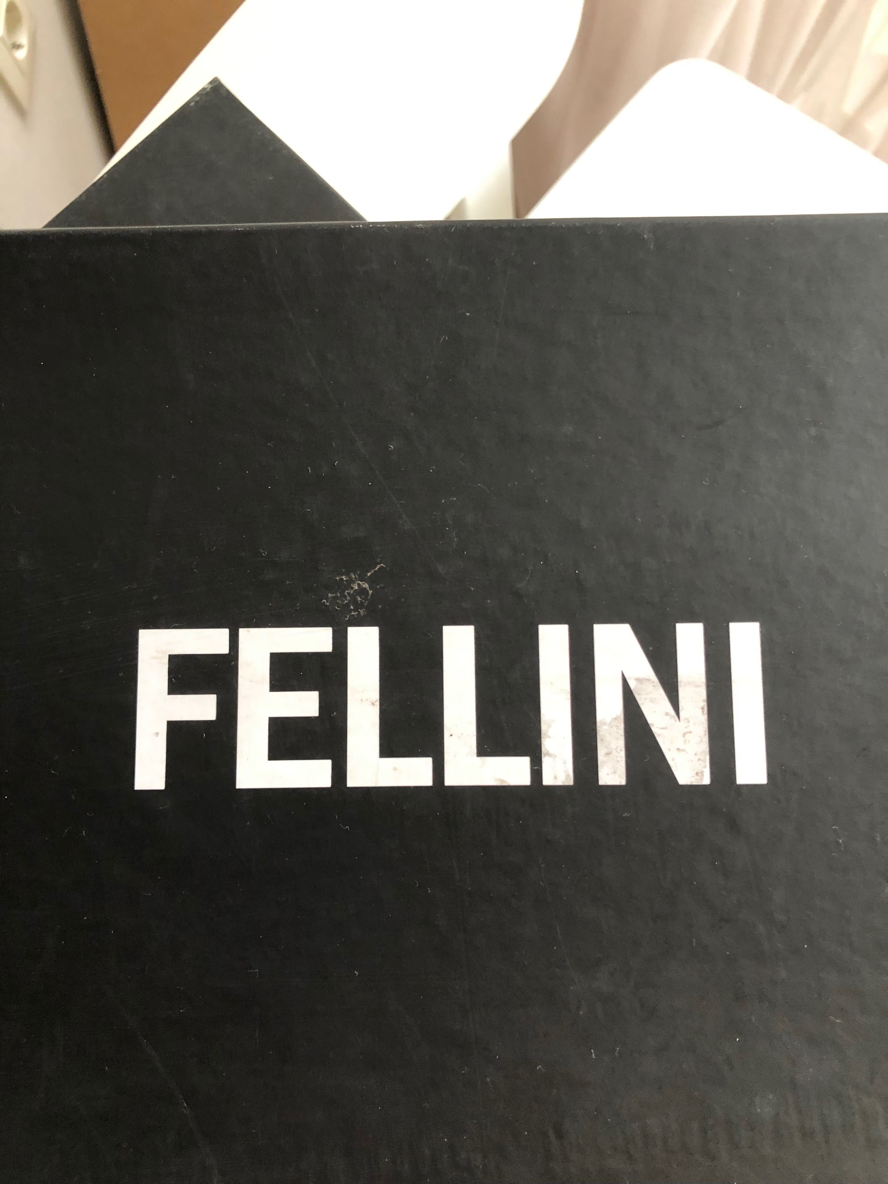 Туфли лодочки Fellini