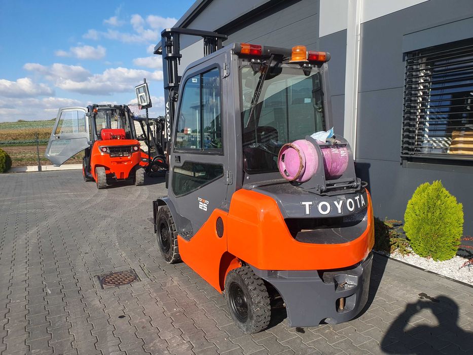 Wózek widłowy Toyota 8FGF25 Kabina  Ogrzewanie 8FG20,8FGF30 2011r