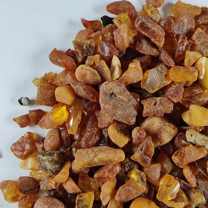 Naturalny bursztyn bałtycki na nalewkę 100gr
