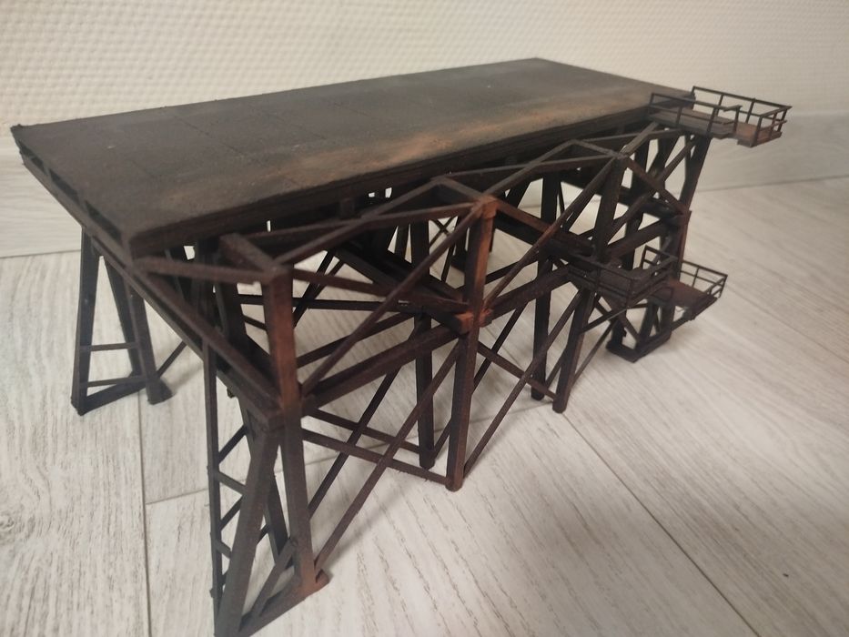 Most , nastawnia , platforma na makietę ,kolej przemysłowa