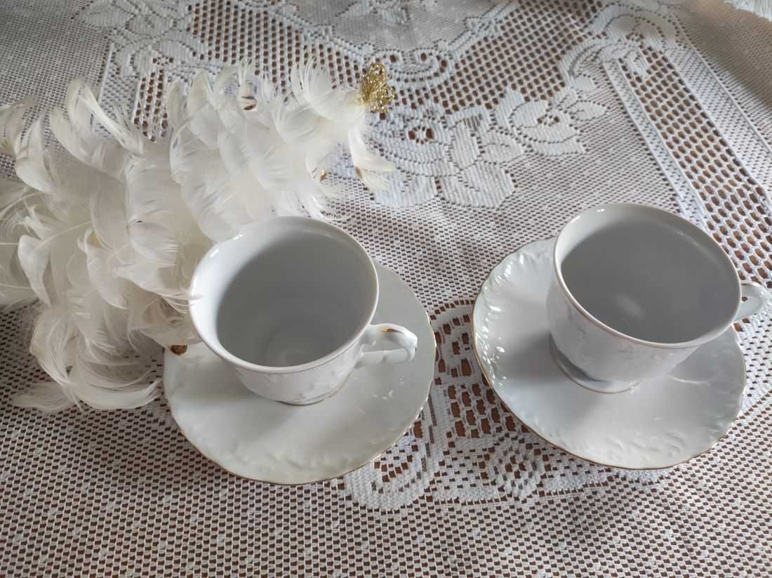 Filiżanki porcelanowe spodki ćmielów rococo złocone ręcznie  malowane