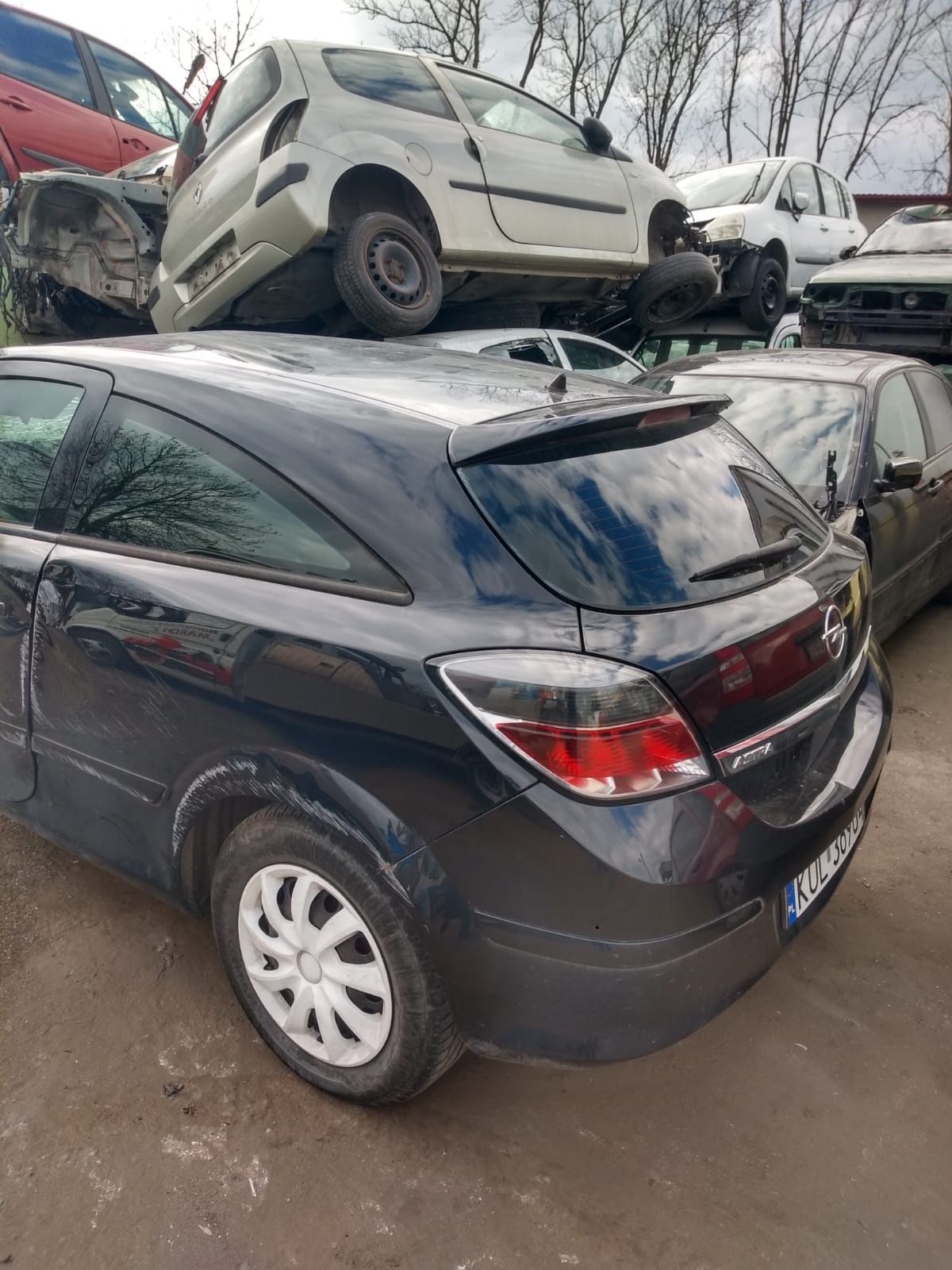 Opel astra H 1.4 2005 dobry silnik auto na czesci