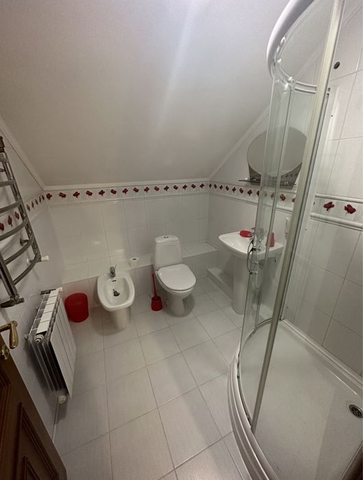 Продаж будинку в Вишгороді біля Київського моря з ремонтом