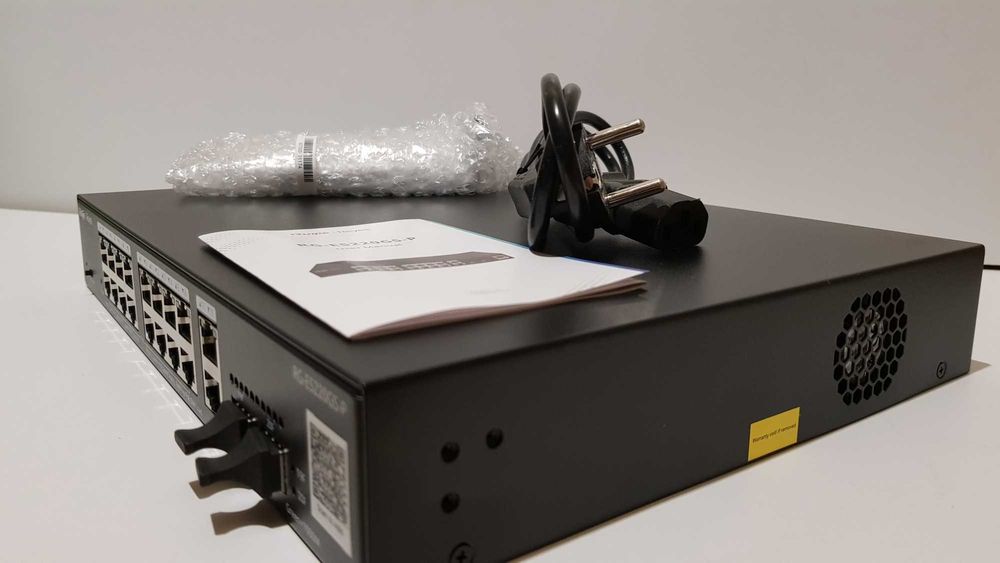 Комутатор 20 портів керований Ruijie Reyee RG-ES220GS-P POE