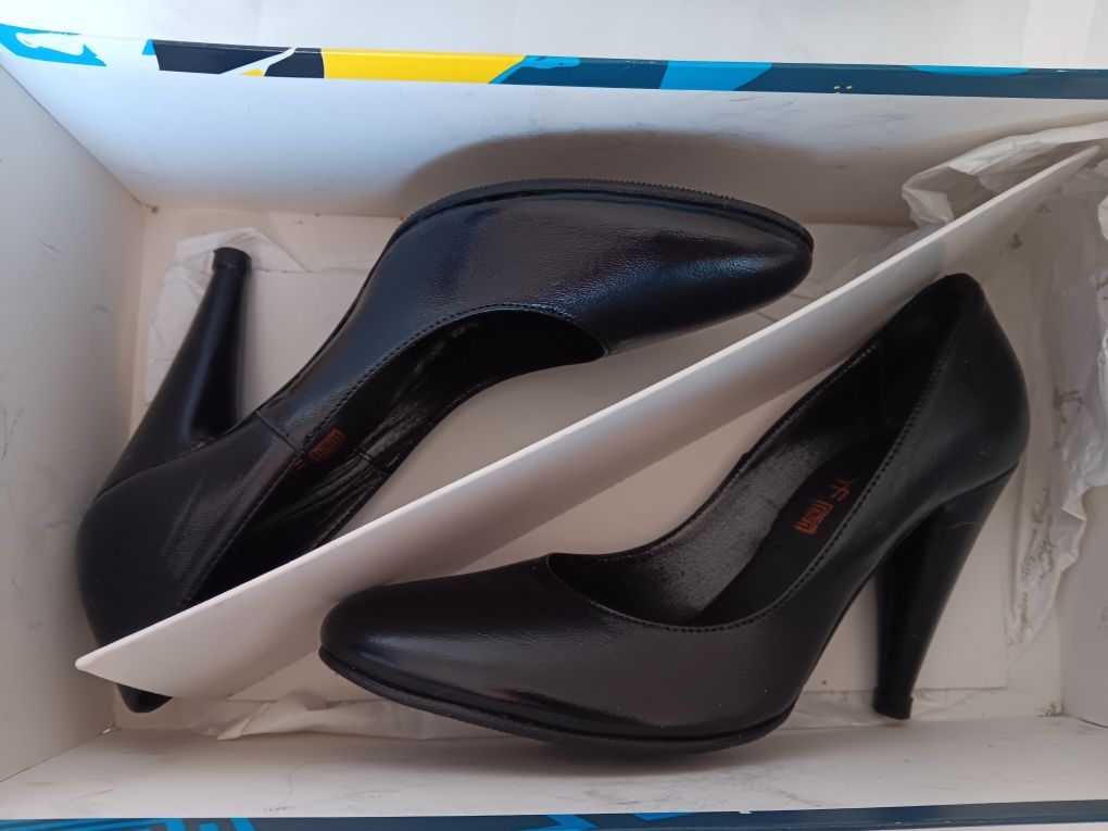 Sapatos PROF TAM 36