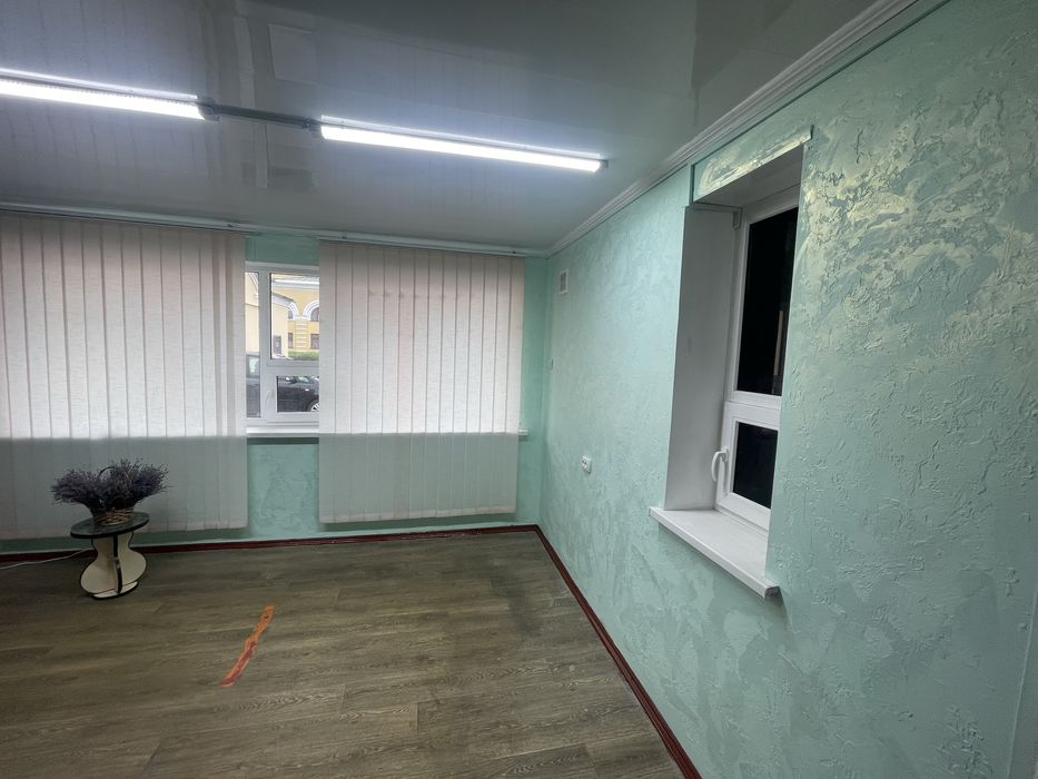 Продам приміщення в м.Бердичеві