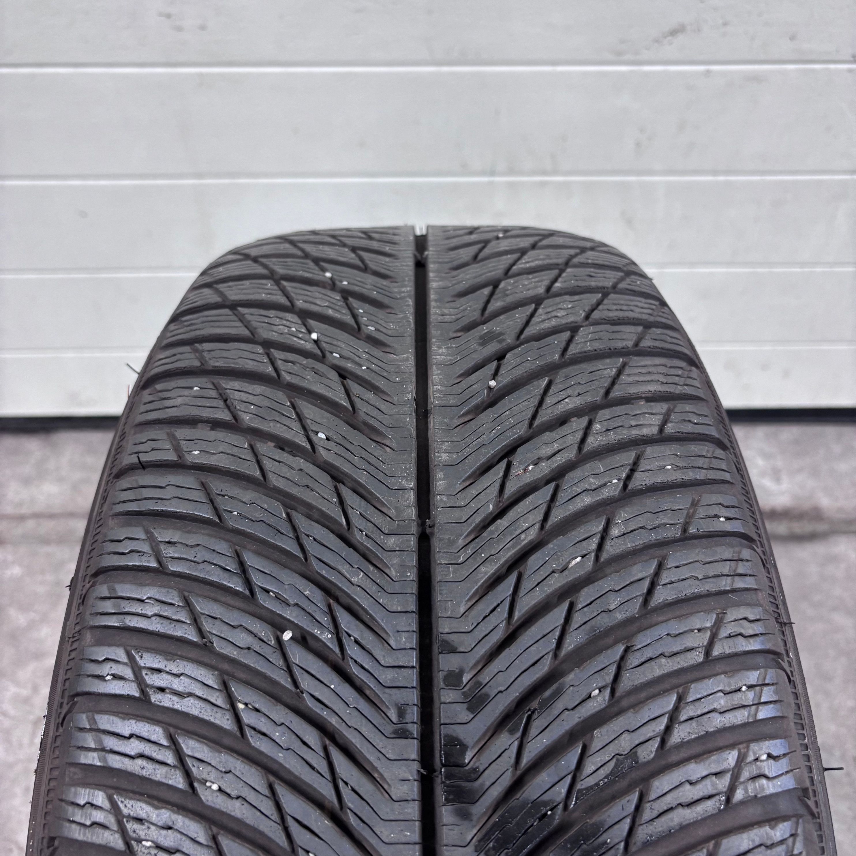Opony Michelin Pilot Alpin 5 245/45/19