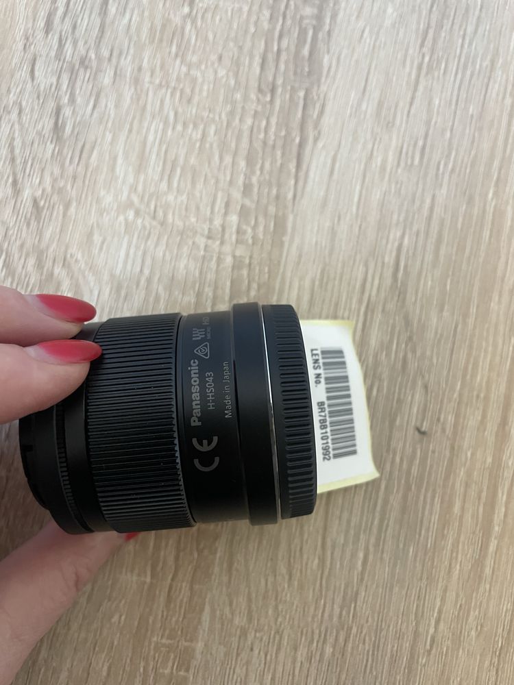ОбʼЄктив Panasonix G Series 42.5mm F1.7 Lens