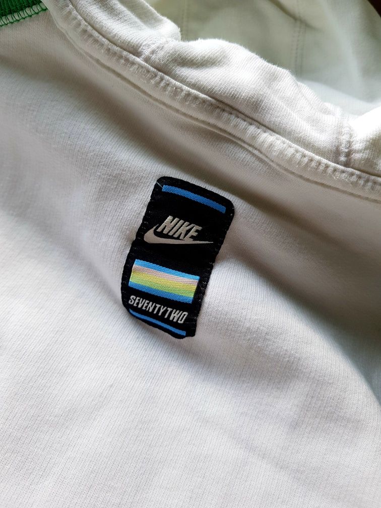 Nowa  bluza  oryginalna  Nike z uk.