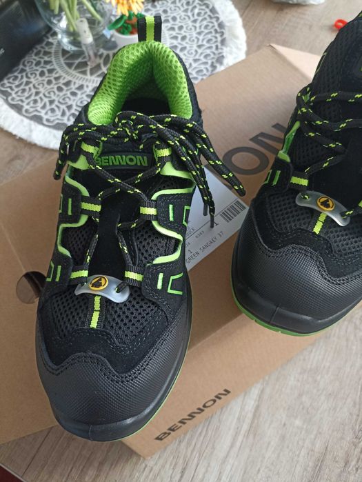 Buty robocze nówki ale metka zerwana 37