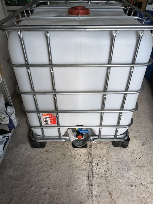 Zbiornik, Mauser 1000 litrów